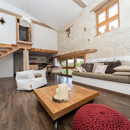 Les Terrasses Suite Et Loft De Campagne Avon-les-Roches Bagian luar foto